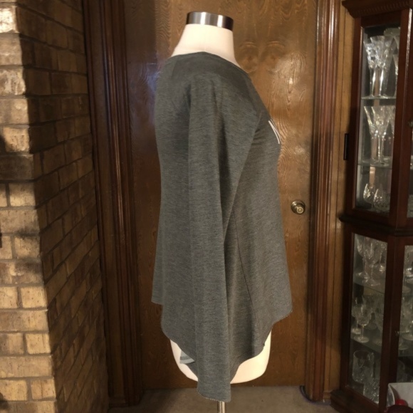 Adorable shirt. Extremely comfortable. - Picture 3 of 7